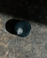 Cremiger Schaum des SU Shampoos – milde Tenside aus Kokosnuss reinigen schonend.