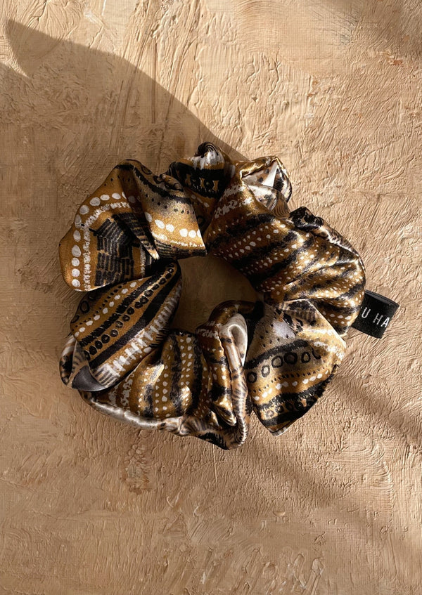 SU SILK SCRUNCHIE BIG