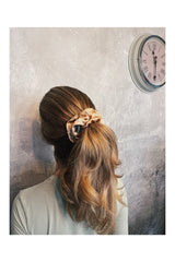 SU SILK SCRUNCHIE BIG | Haargummi aus Seide